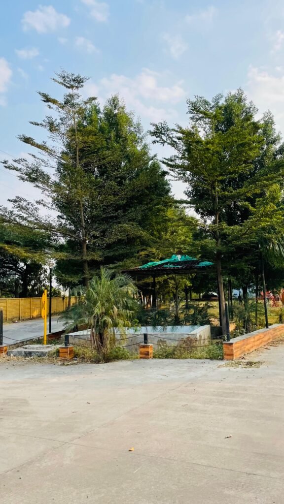 chandra tara colony garden